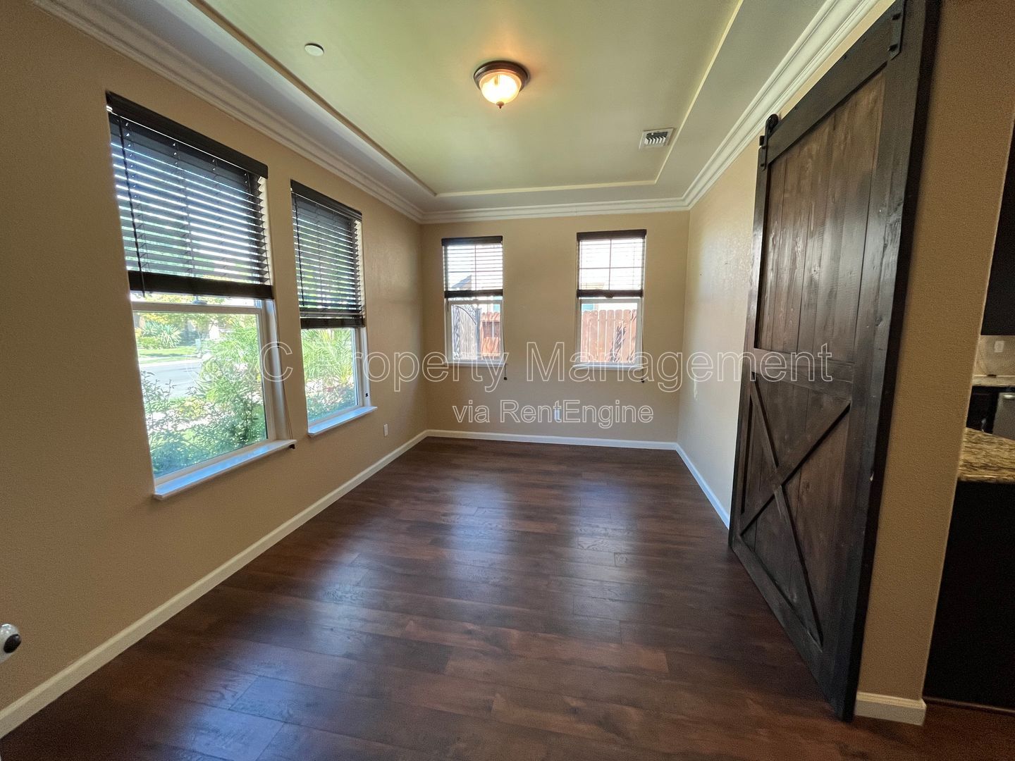Gallery Image 12