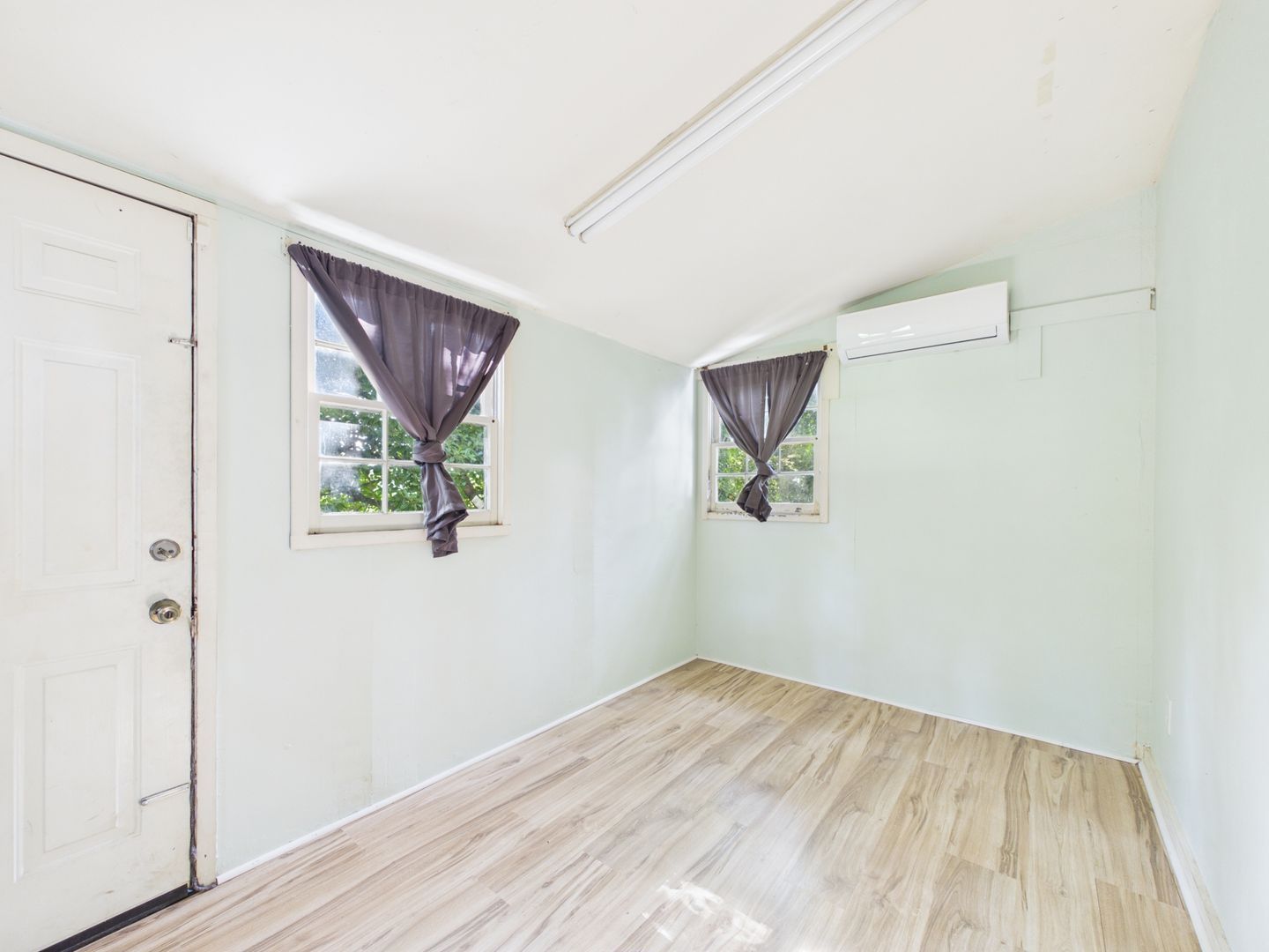 Gallery Image 11