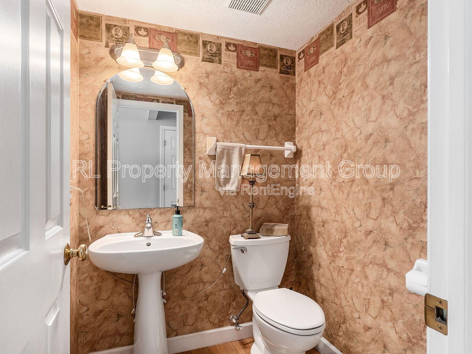 Gallery Image 18