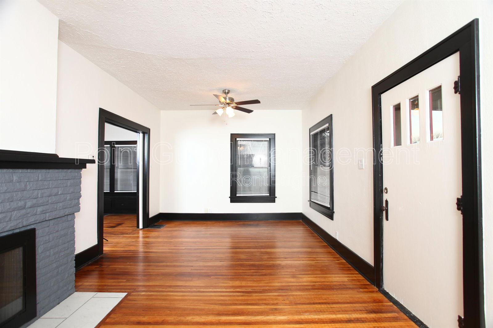 Gallery Image 0