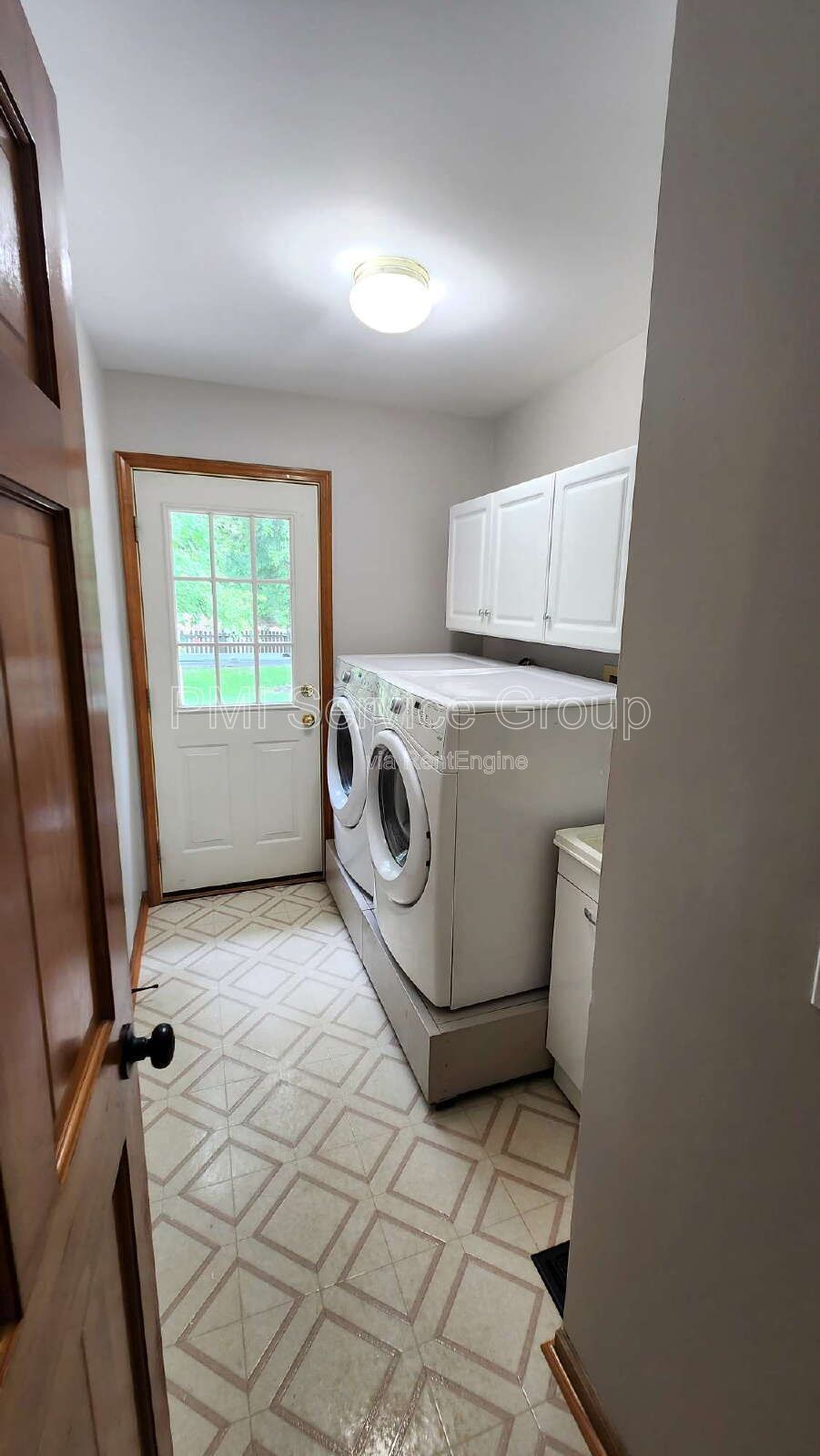 Gallery Image 17