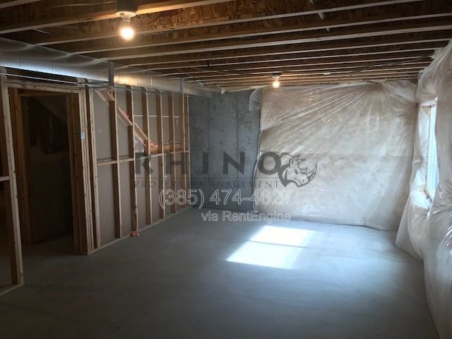 Gallery Image 16