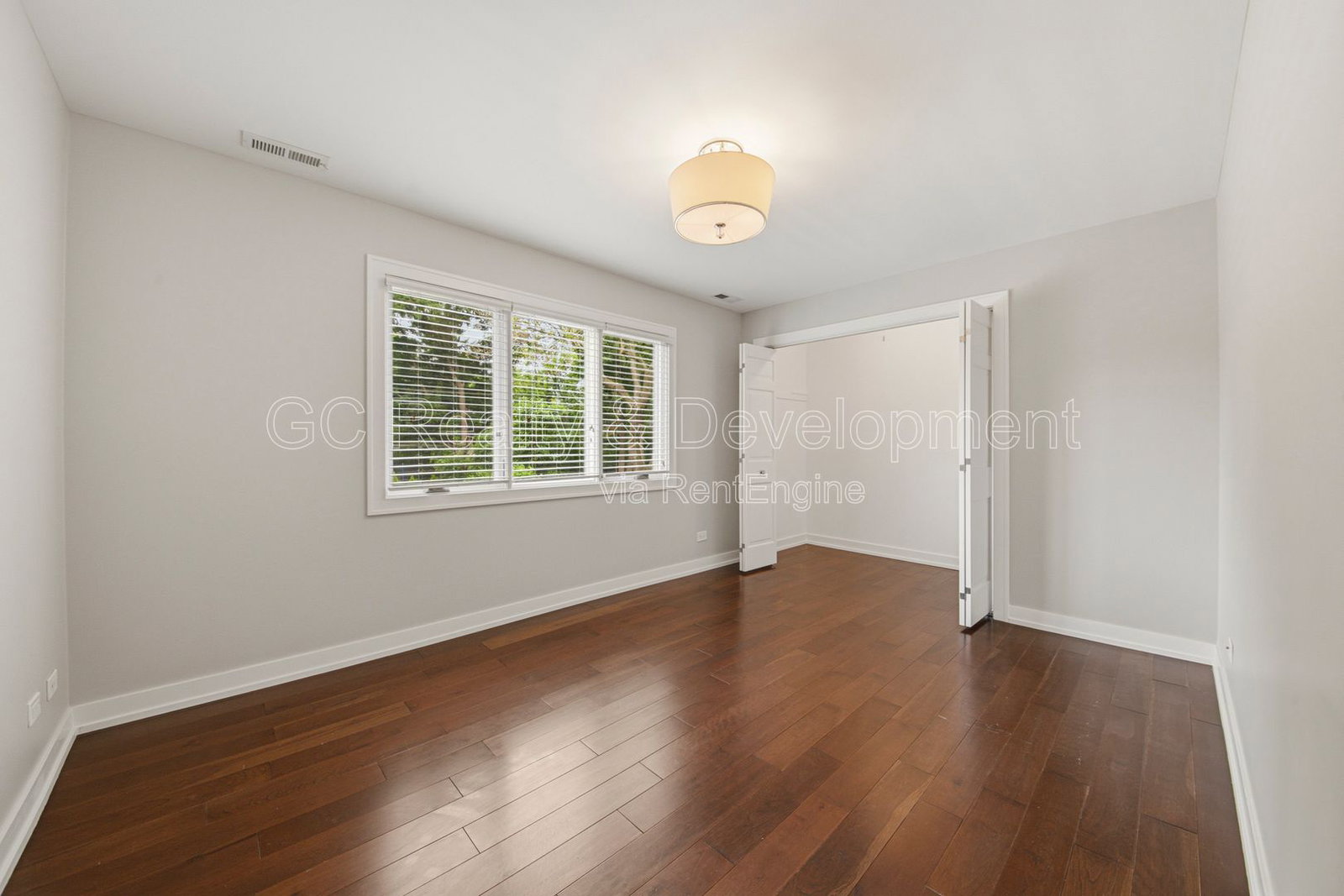 Gallery Image 20
