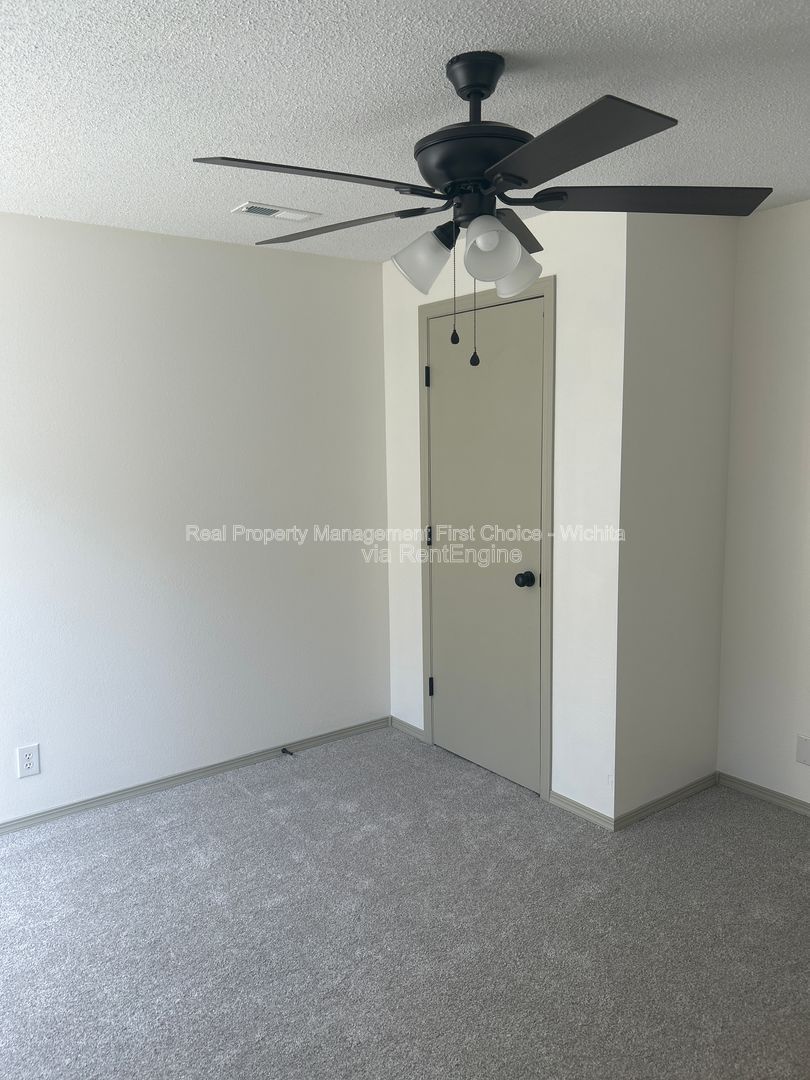Gallery Image 30