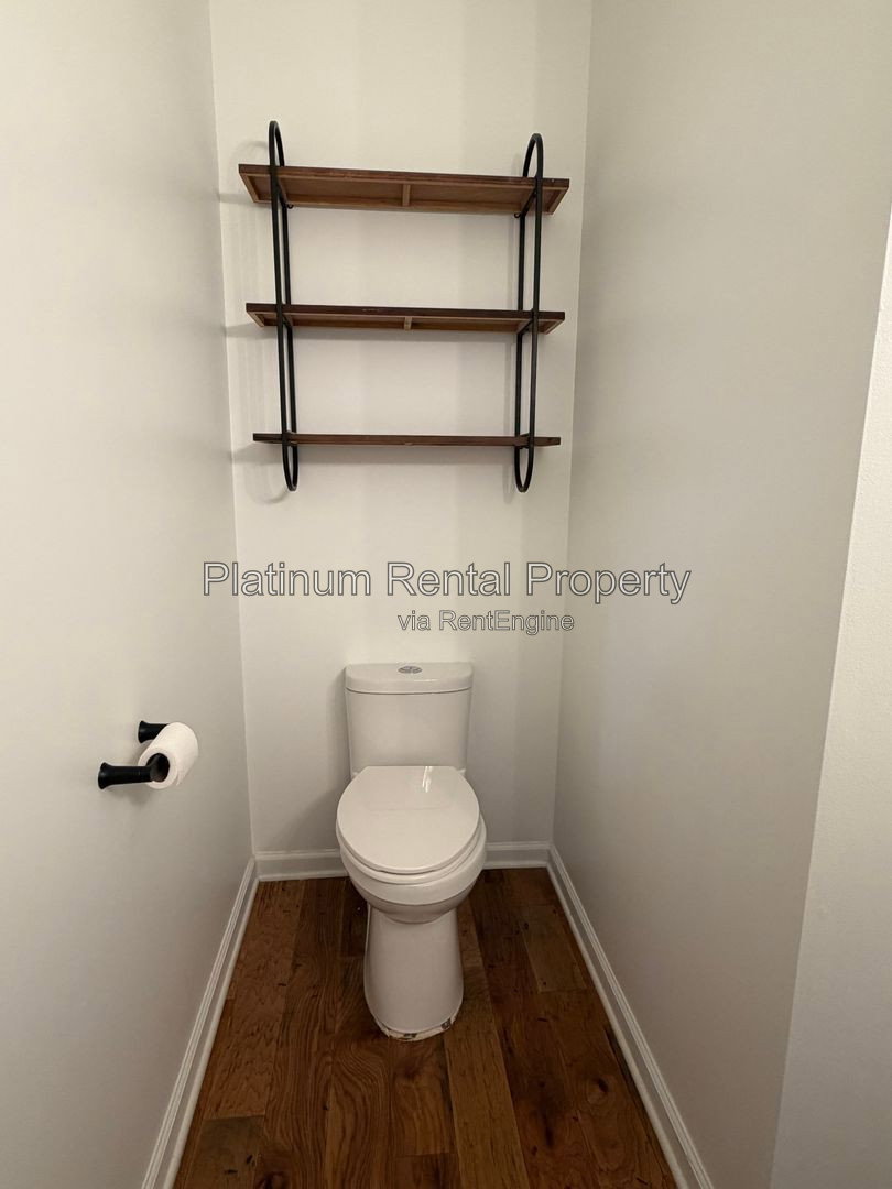 Gallery Image 14