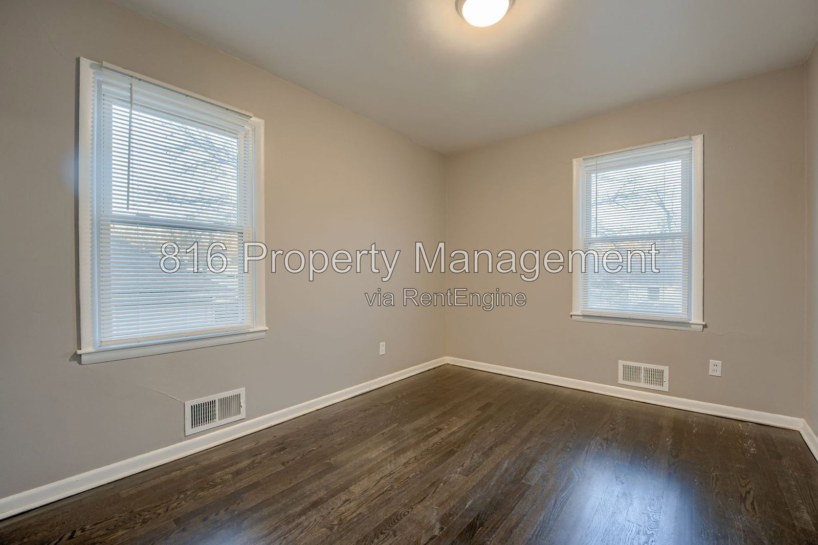 Gallery Image 16