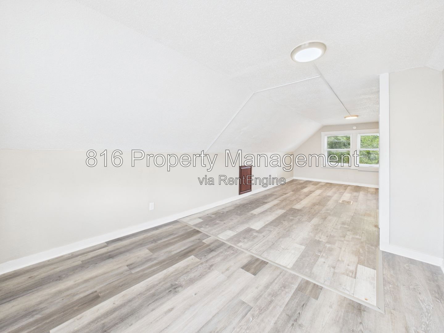 Gallery Image 34