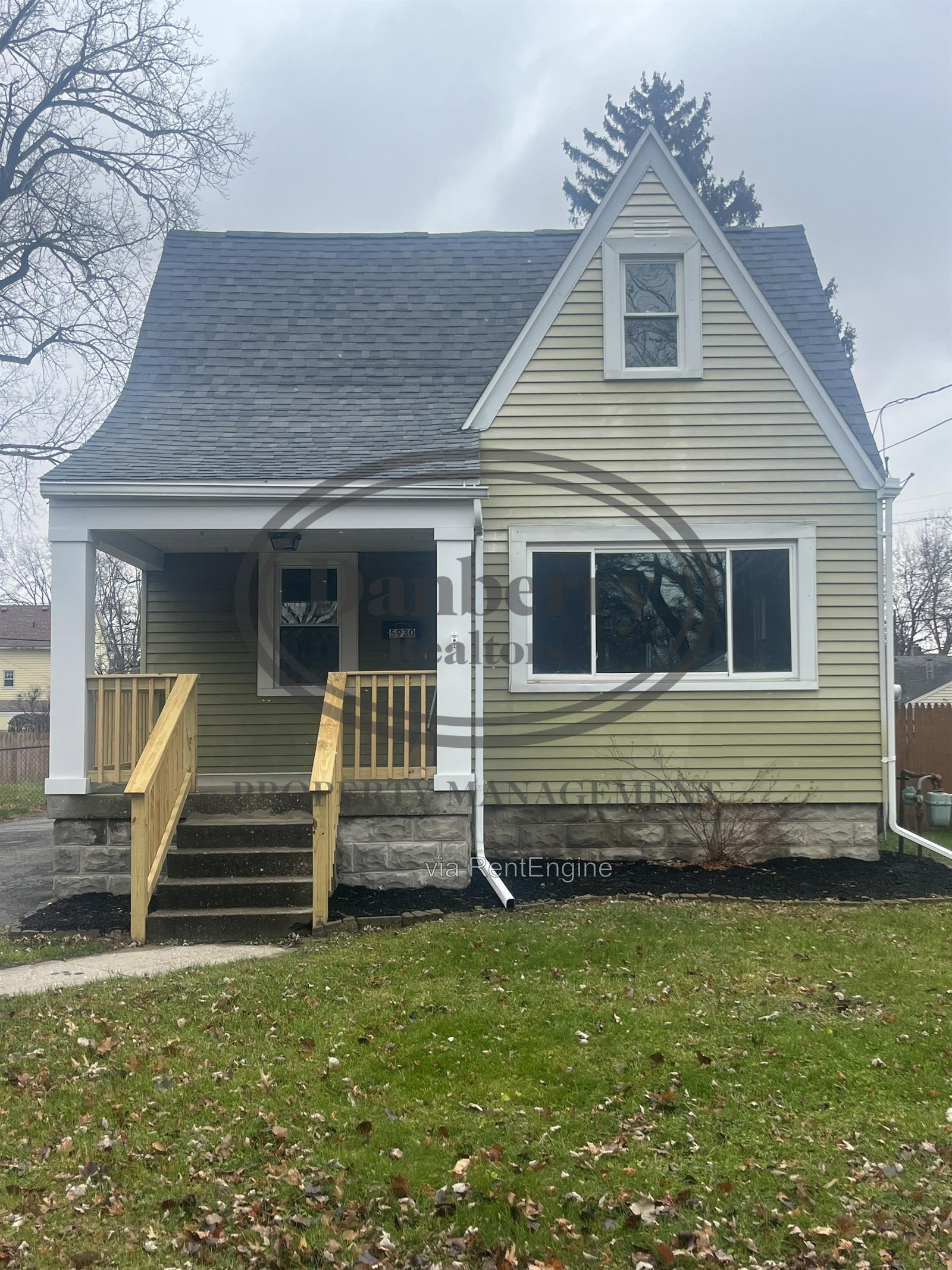 Gallery Image 12
