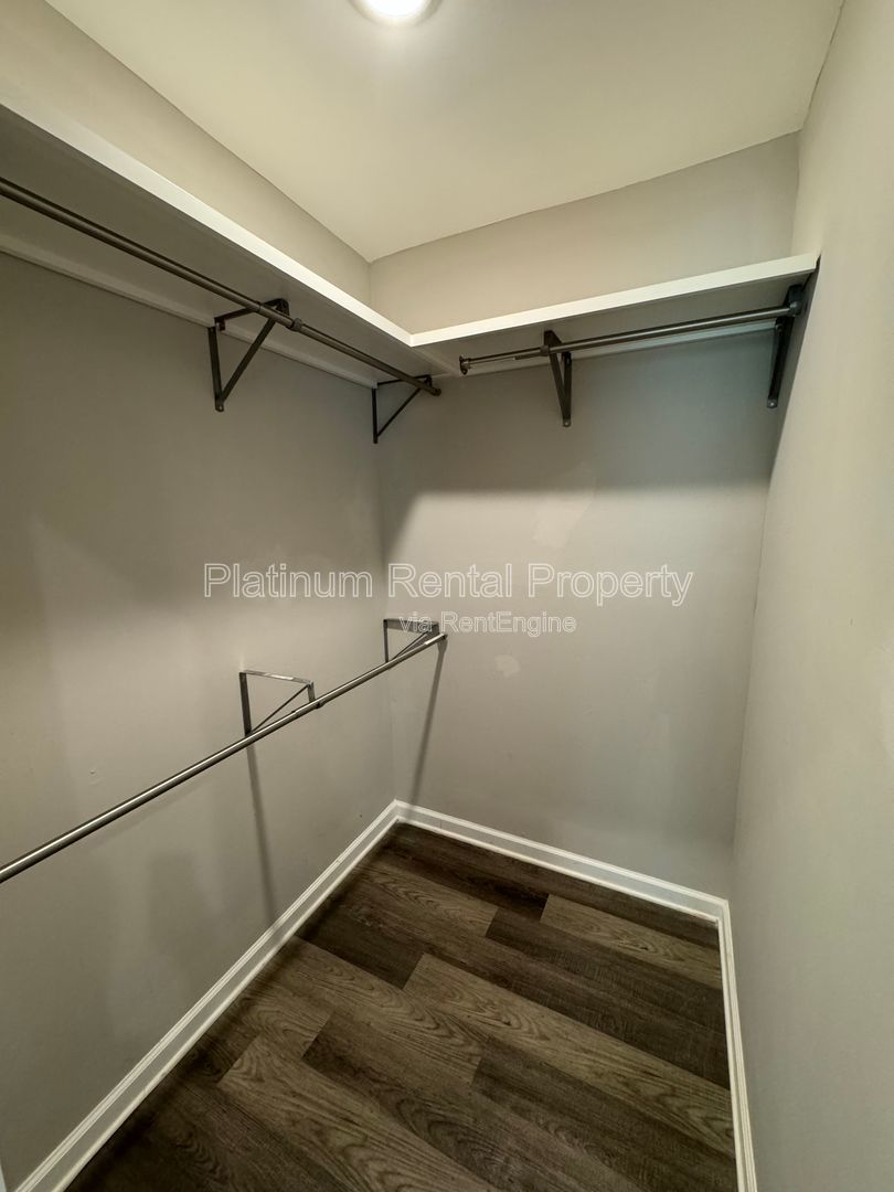 Gallery Image 20