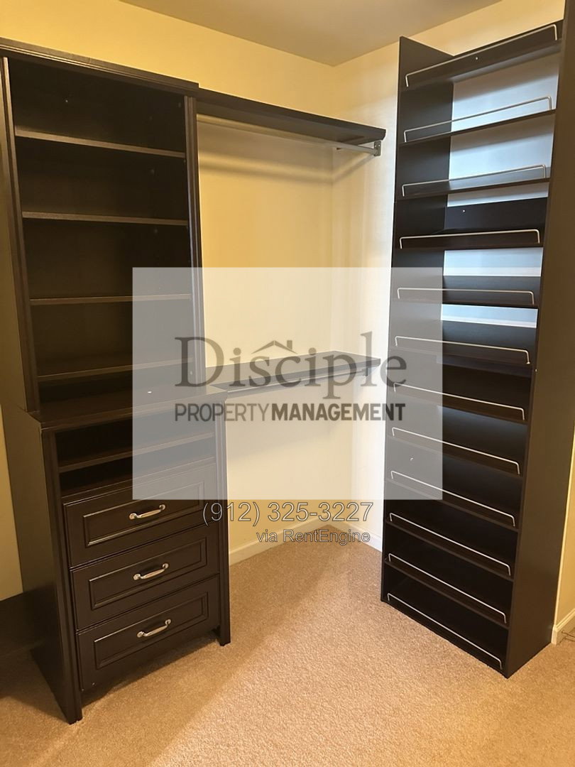 Gallery Image 44
