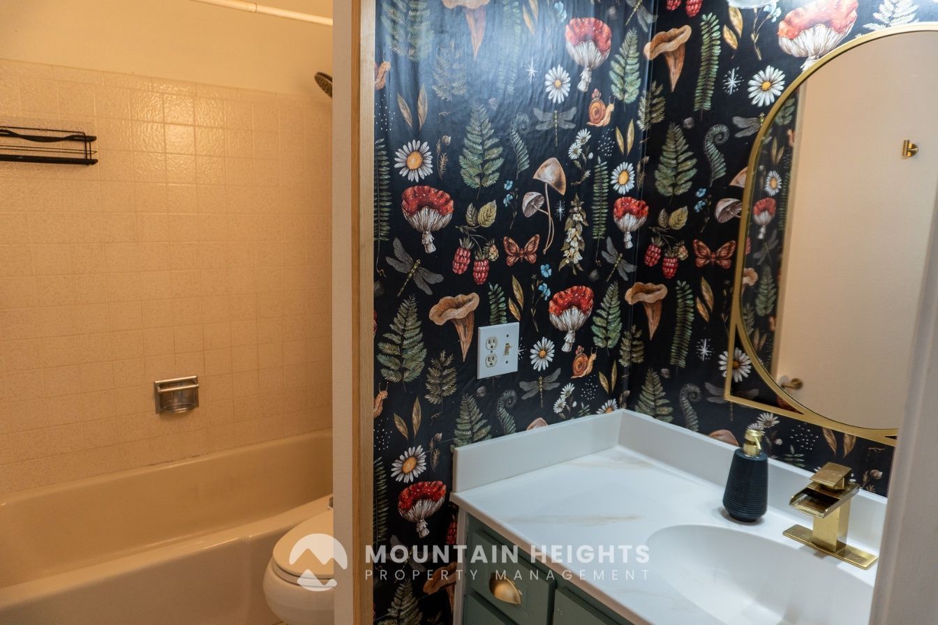 Gallery Image 17