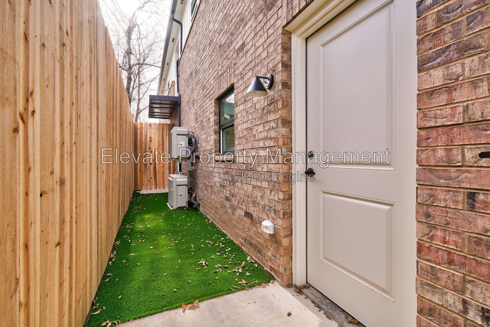 Gallery Image 13