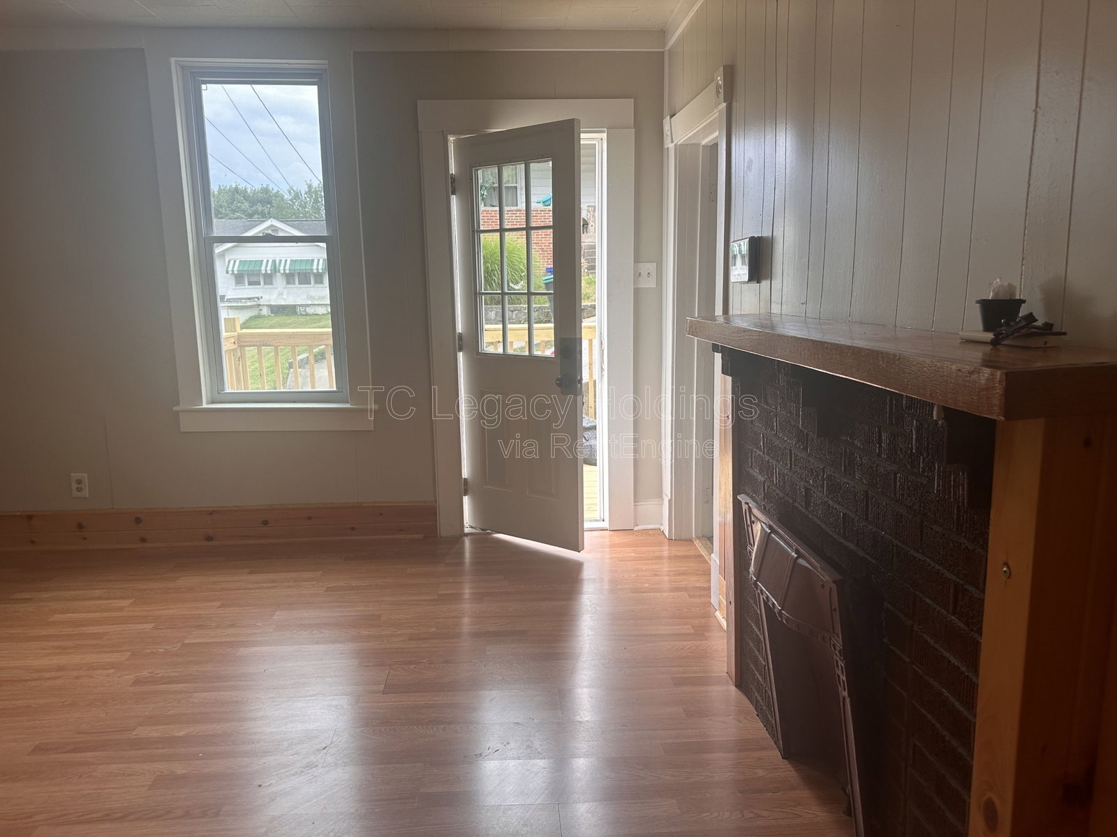 Gallery Image 6