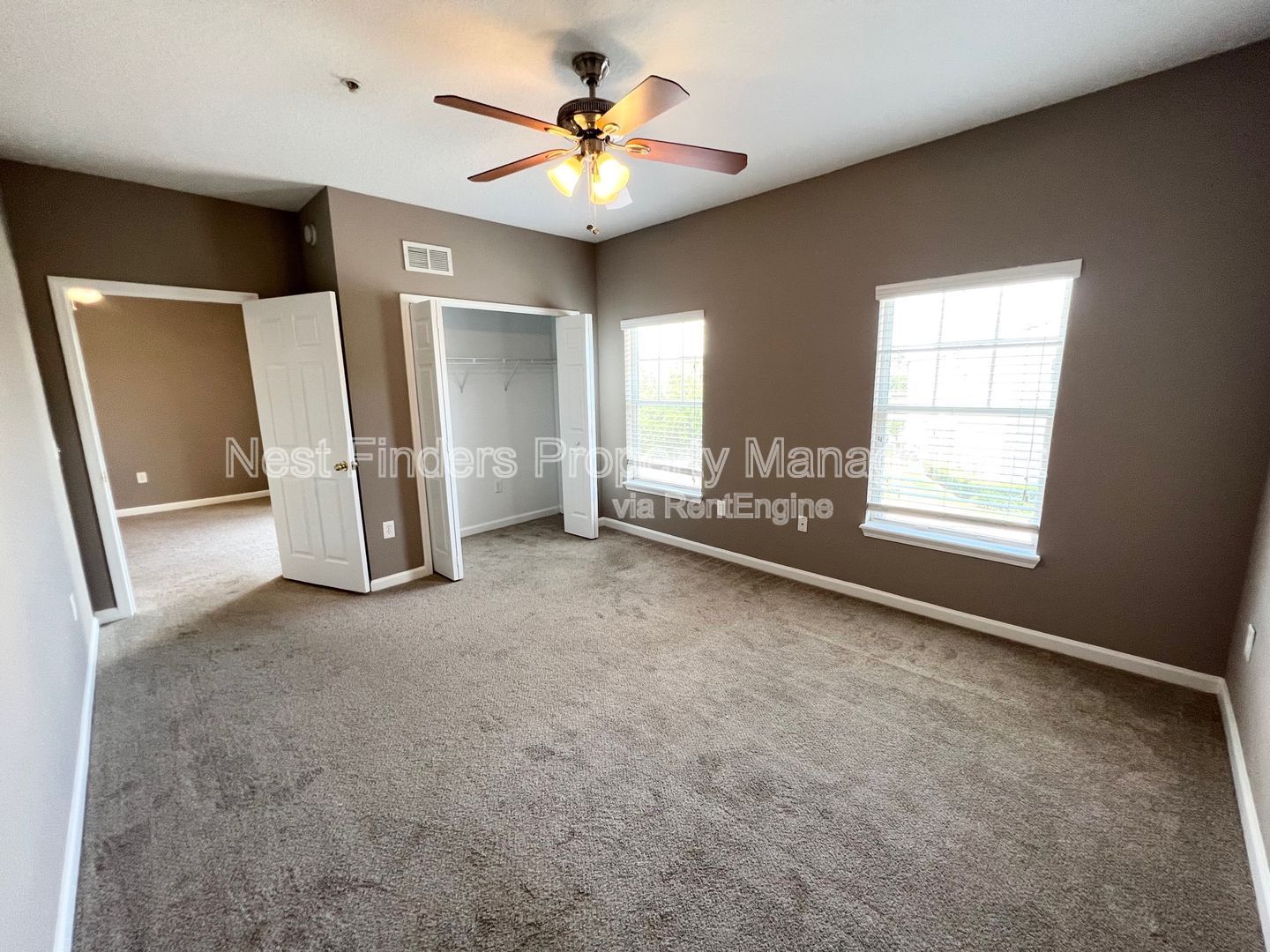 Gallery Image 16