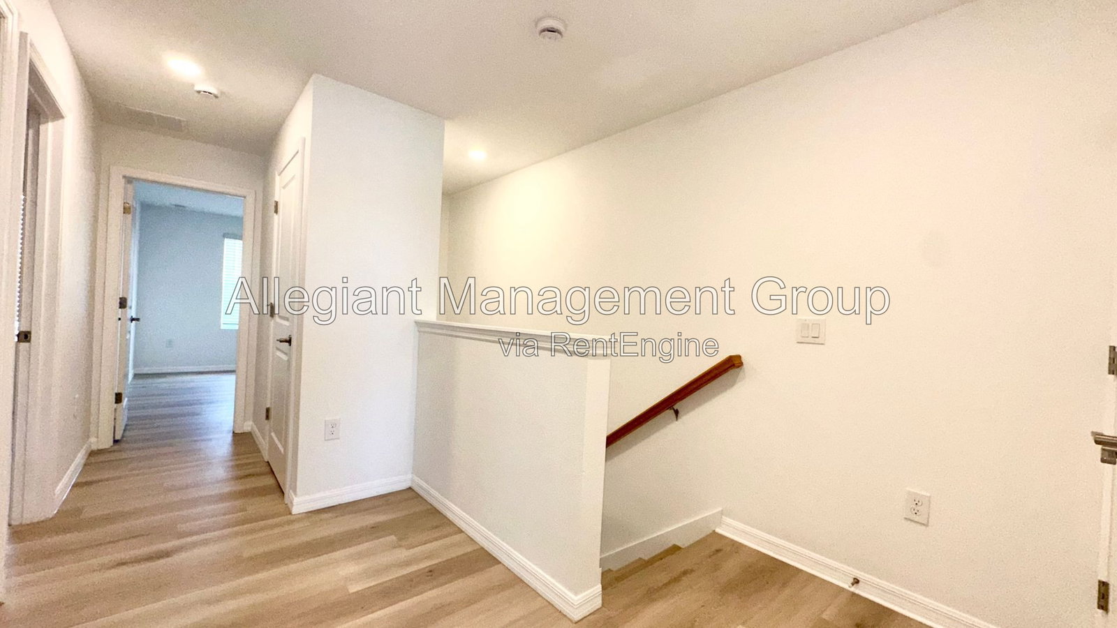 Gallery Image 16
