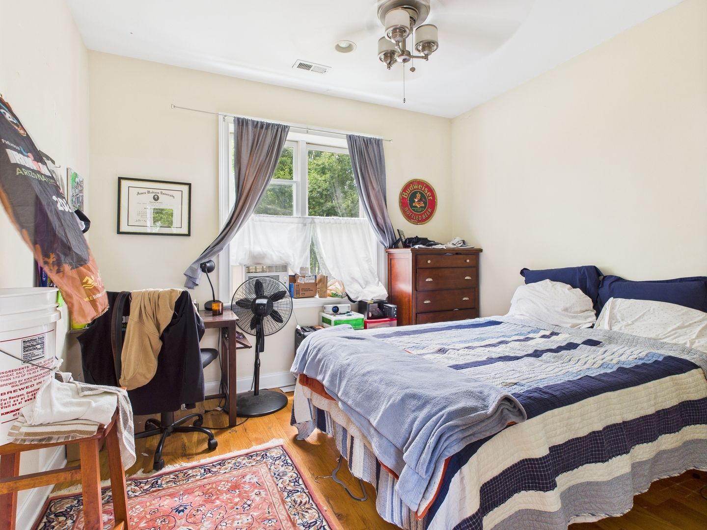 Gallery Image 9