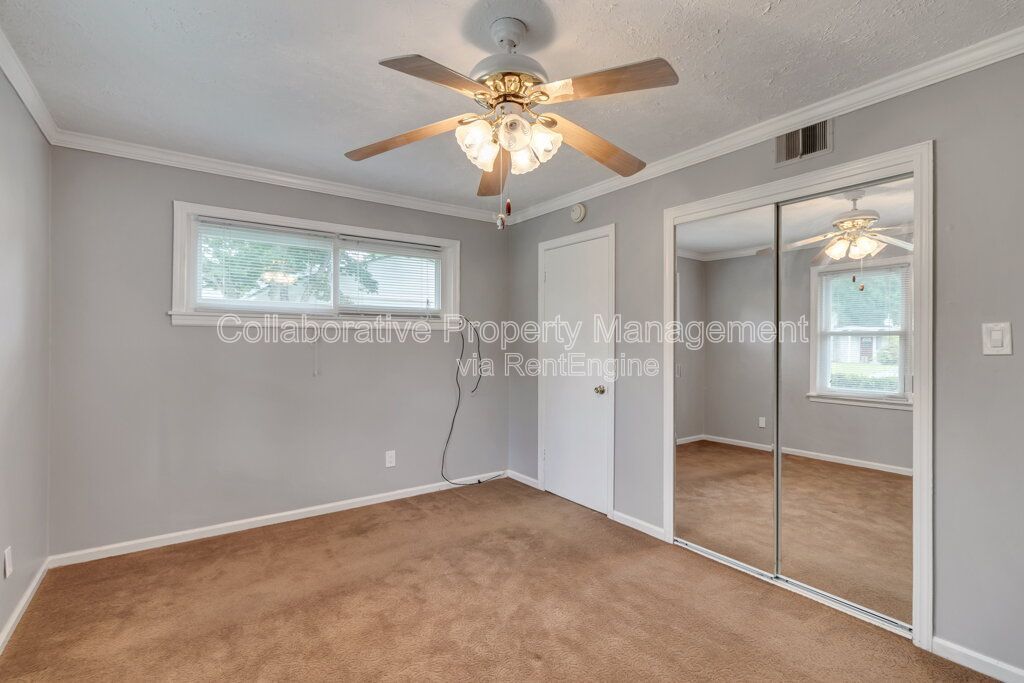 Gallery Image 16