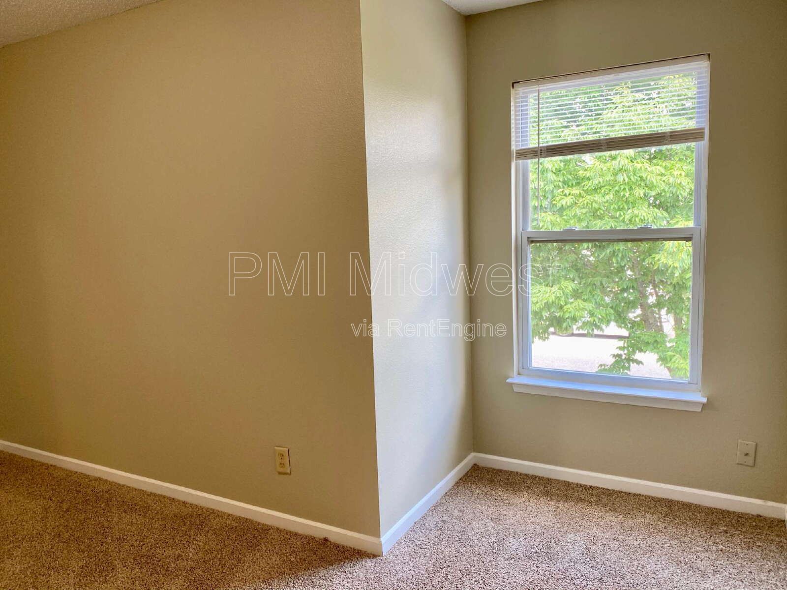 Gallery Image 33