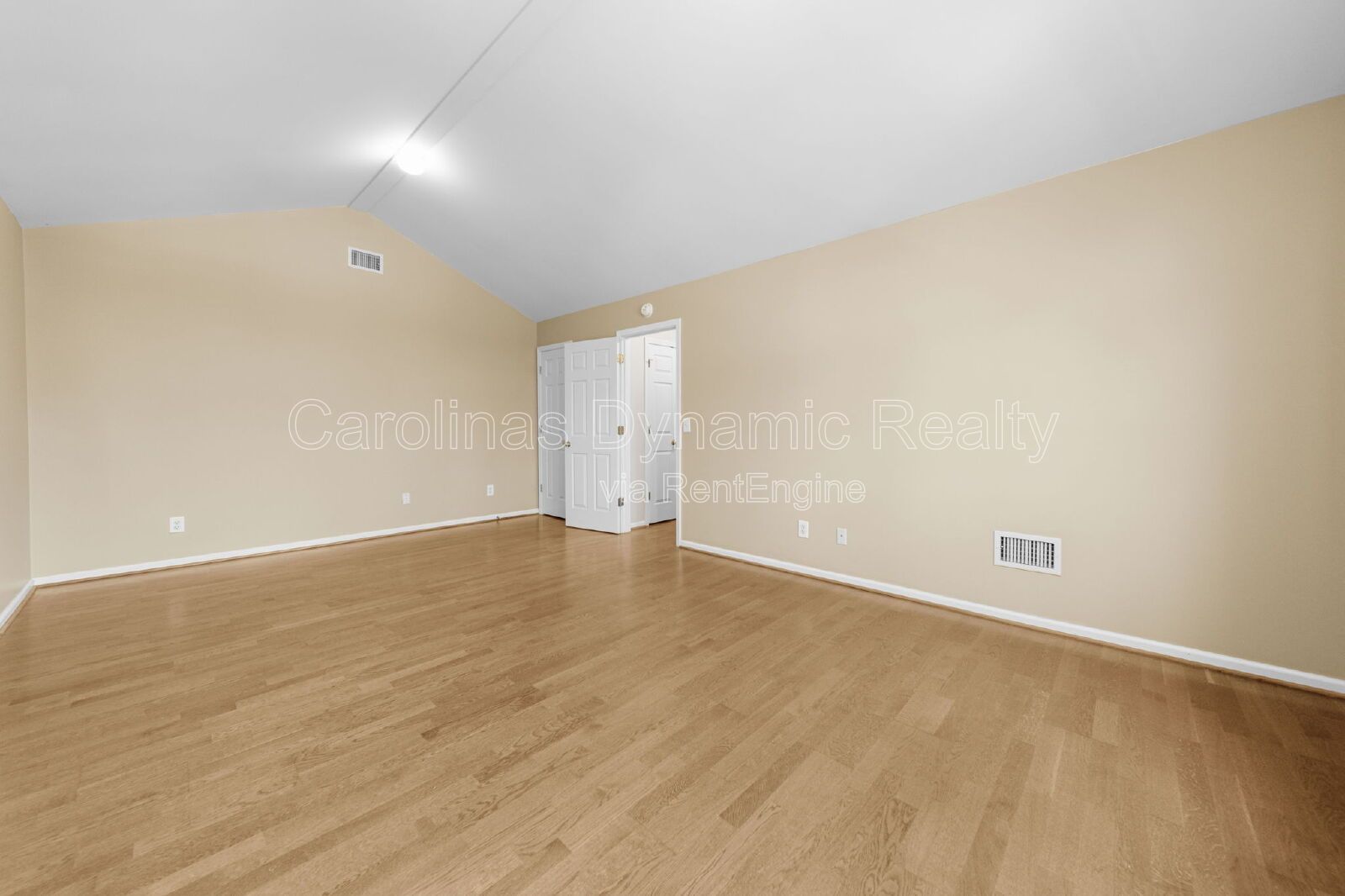 Gallery Image 20