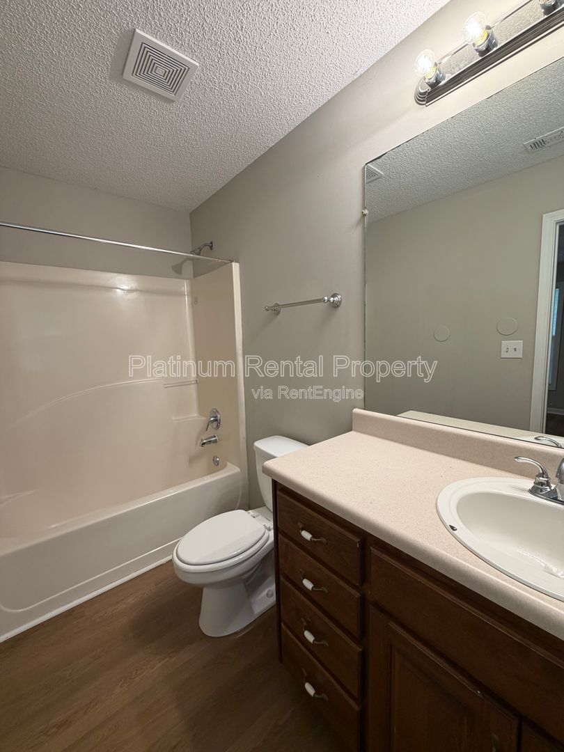 Gallery Image 16