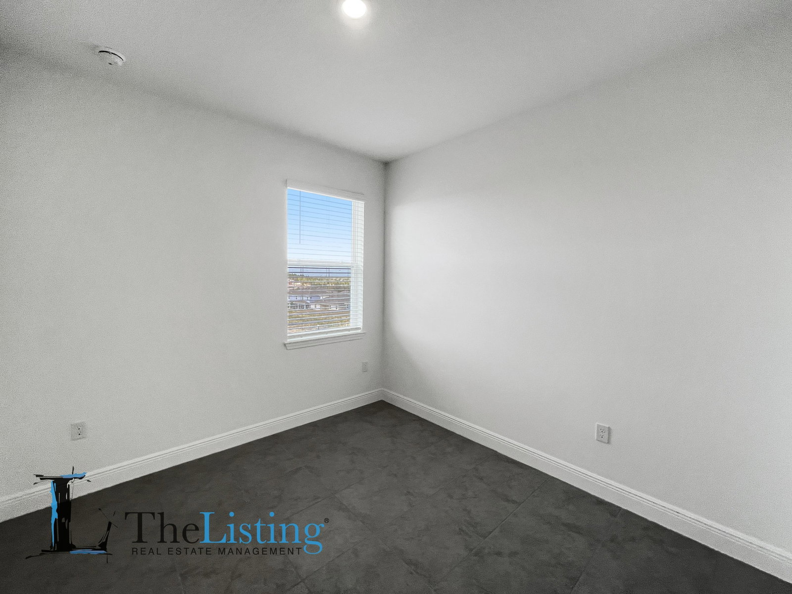 Gallery Image 16