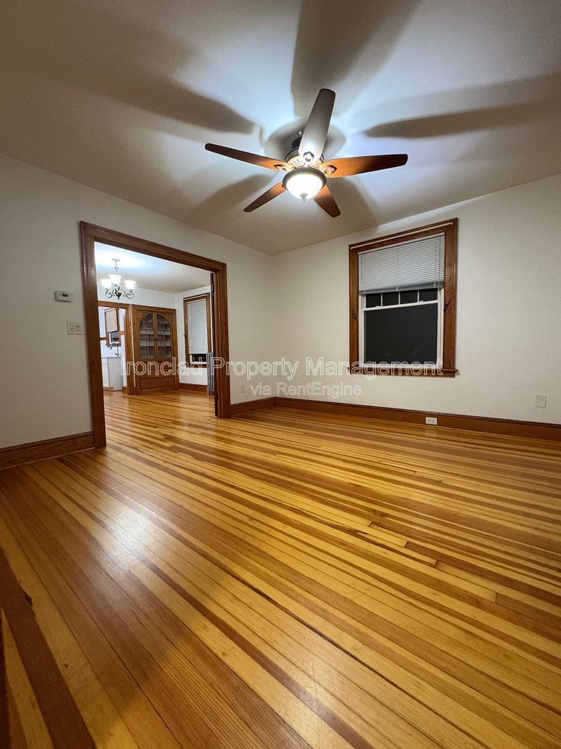 Gallery Image 25