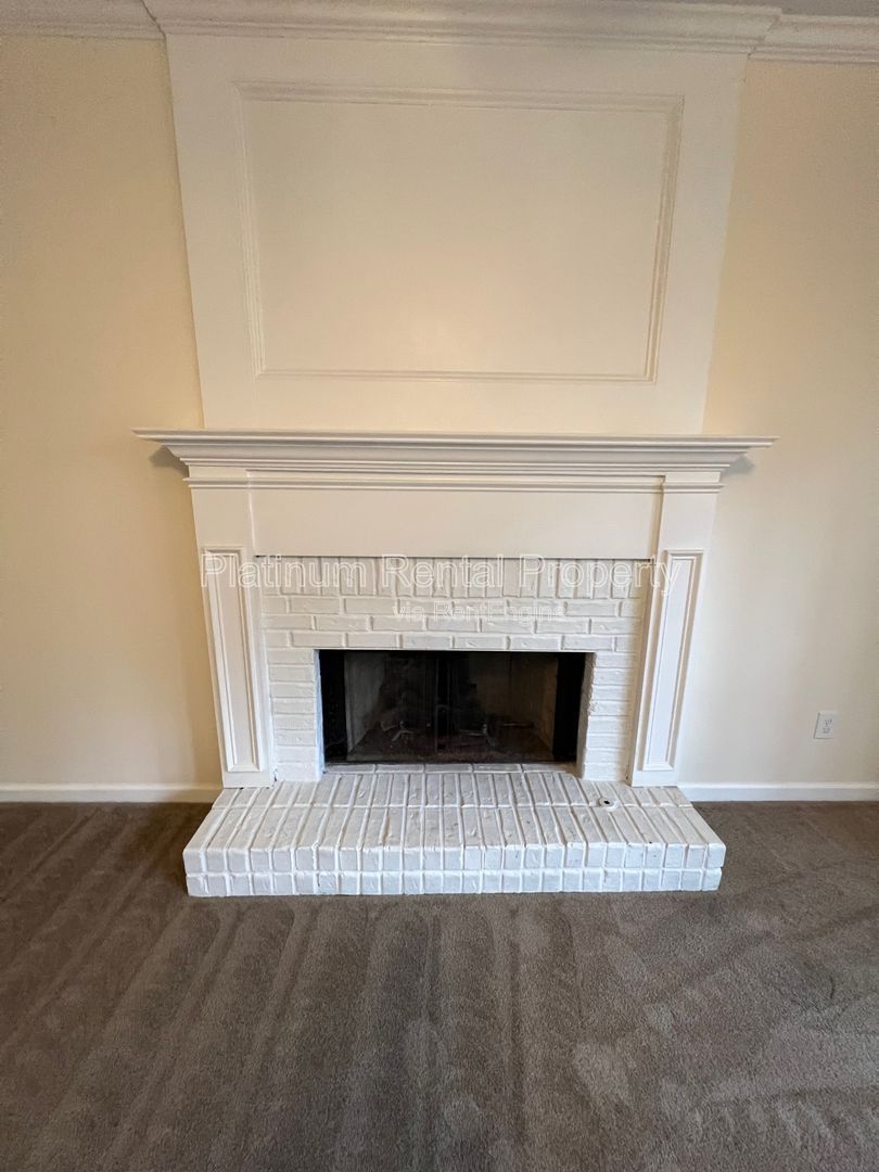 Gallery Image 9