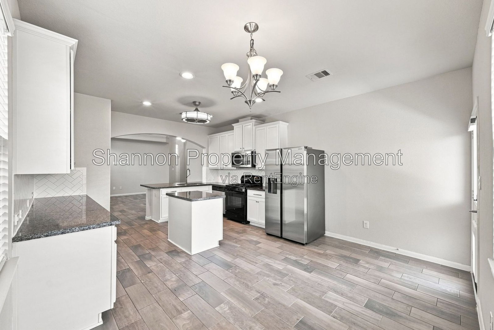 Gallery Image 18