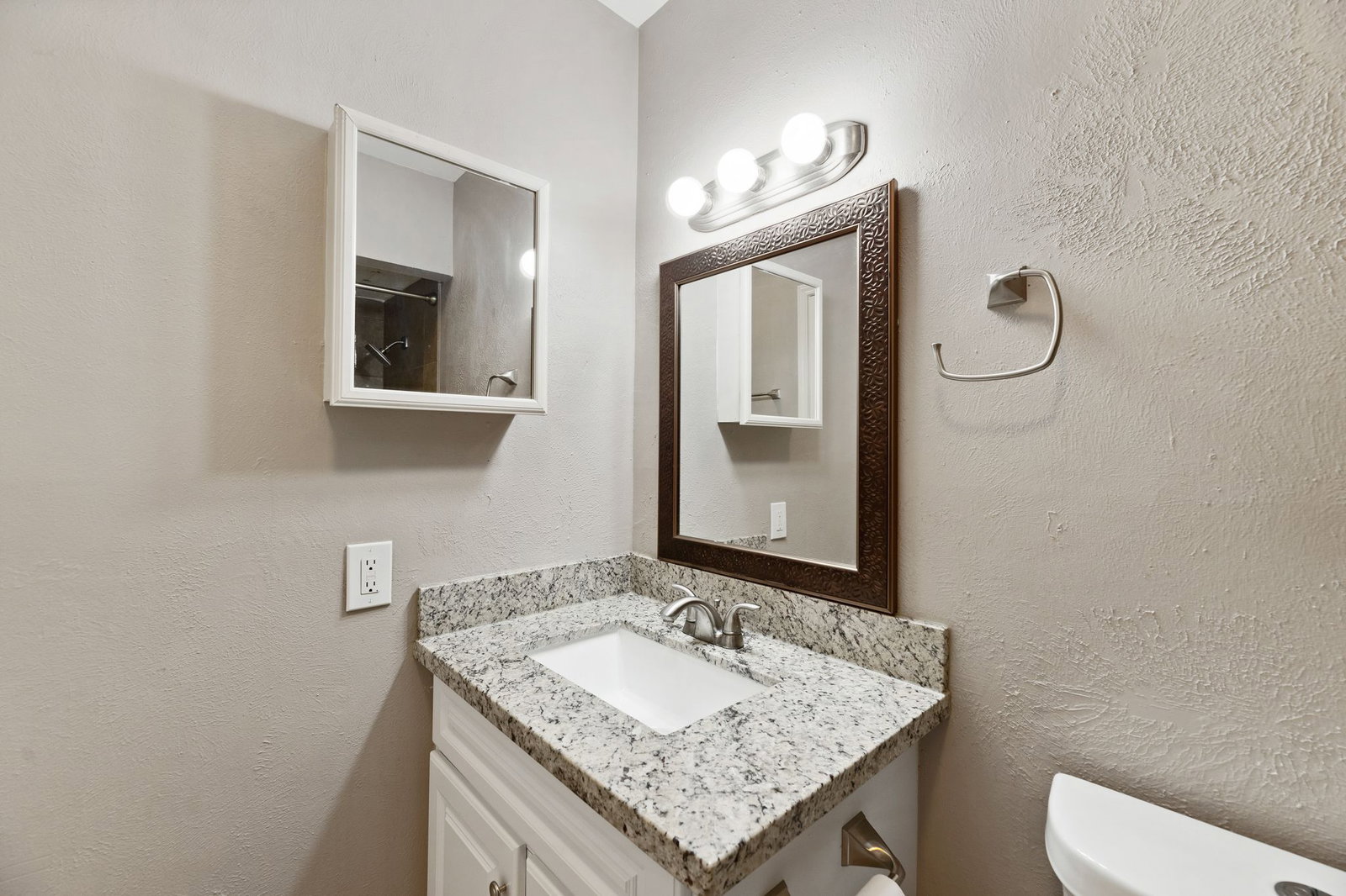 Gallery Image 25