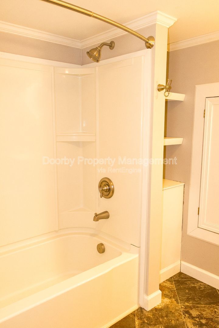 Gallery Image 31