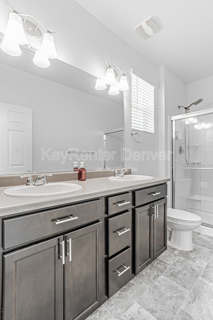 Gallery Image 36
