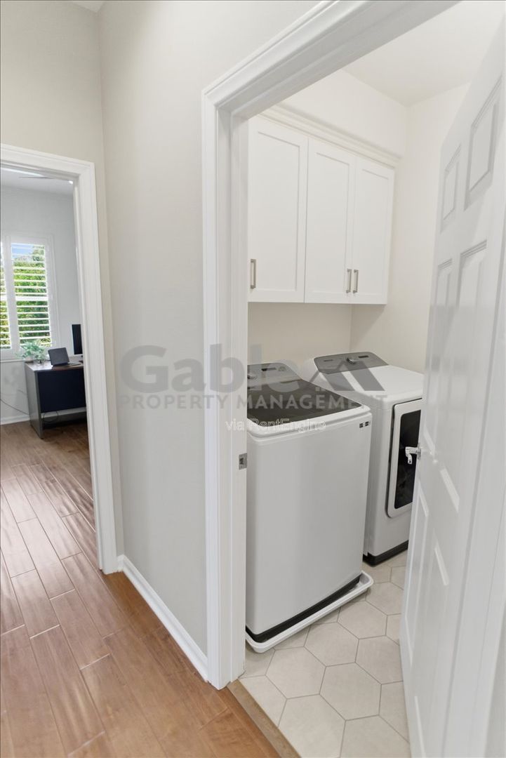 Gallery Image 21