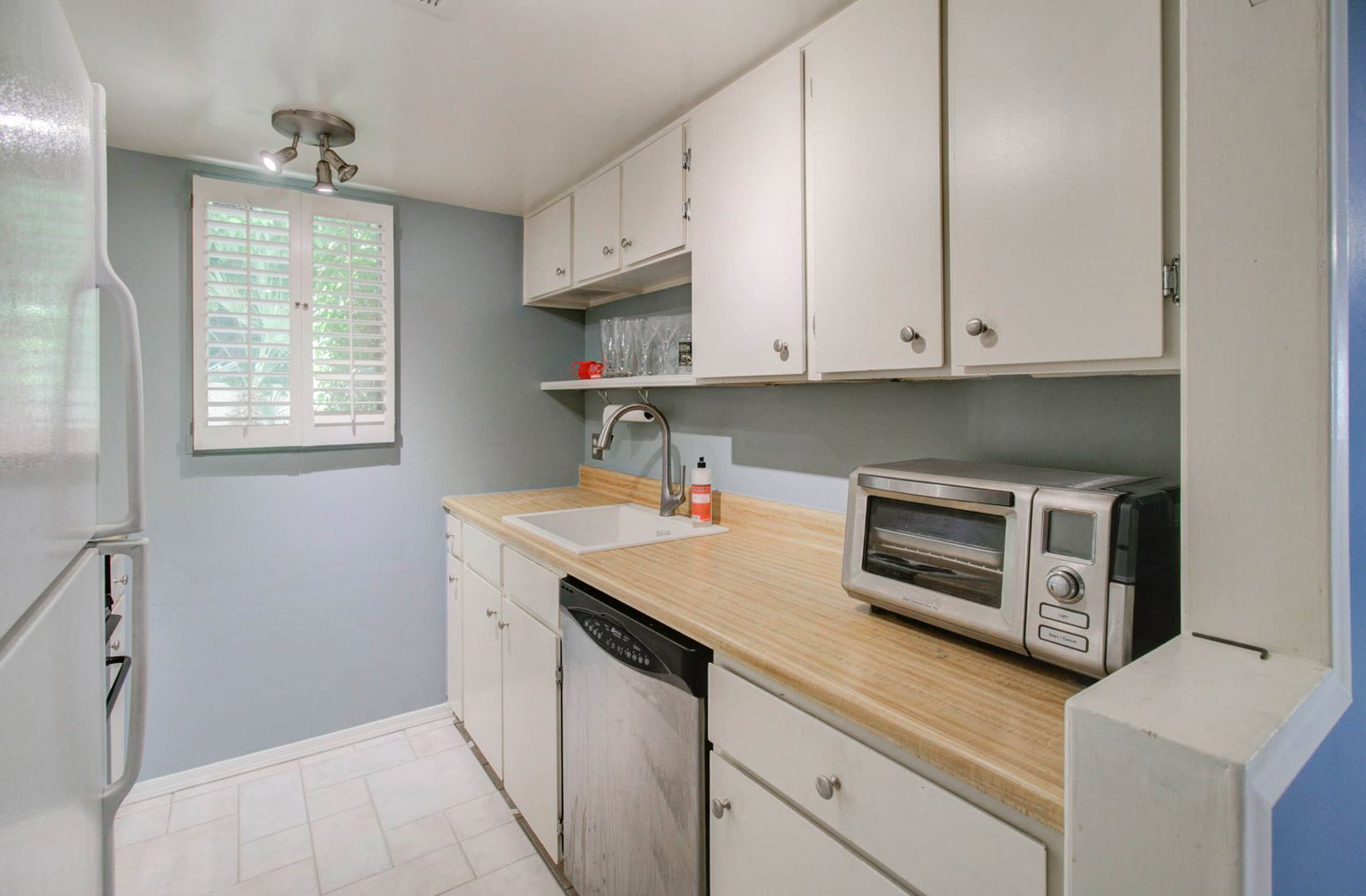 Gallery Image 15