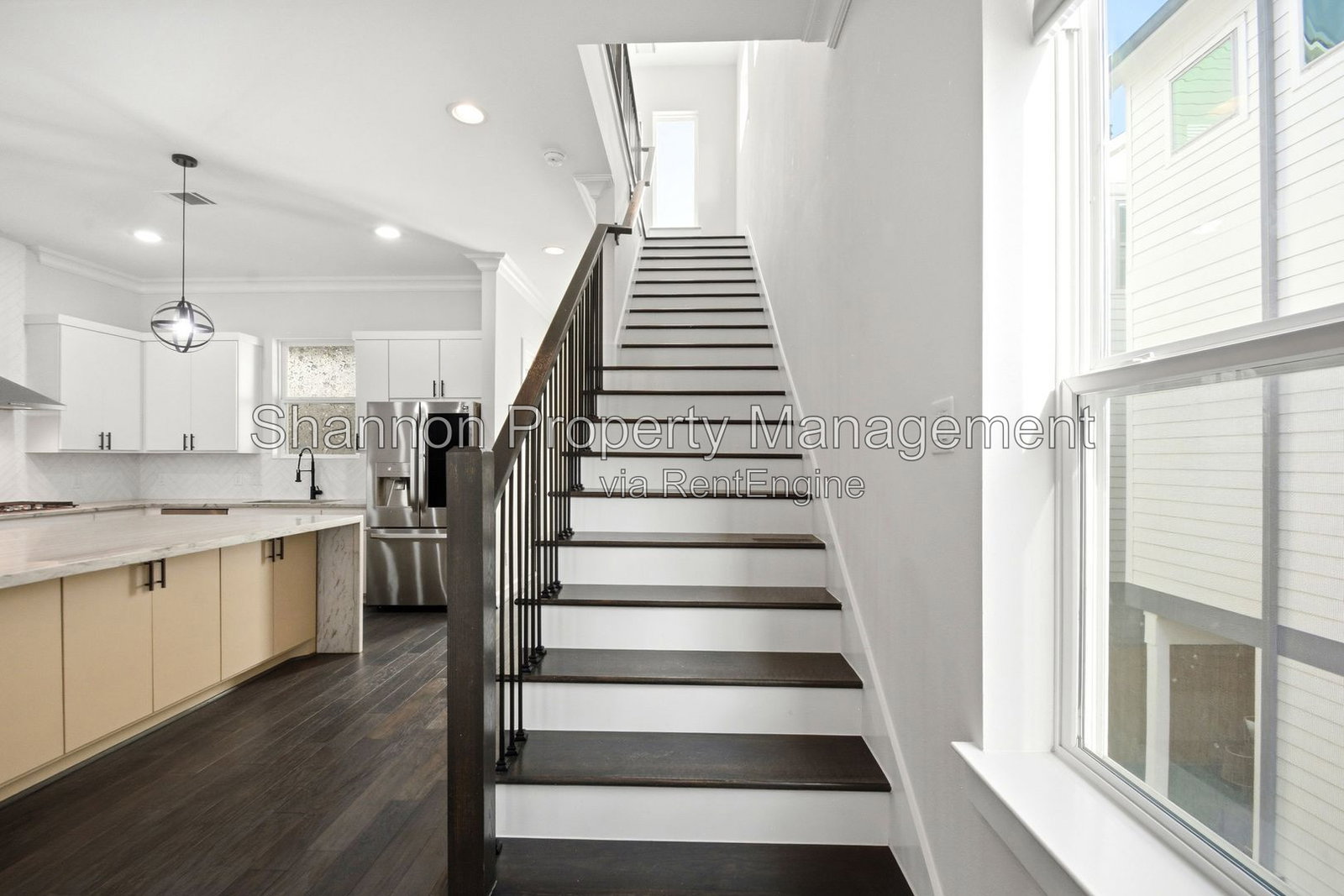 Gallery Image 19