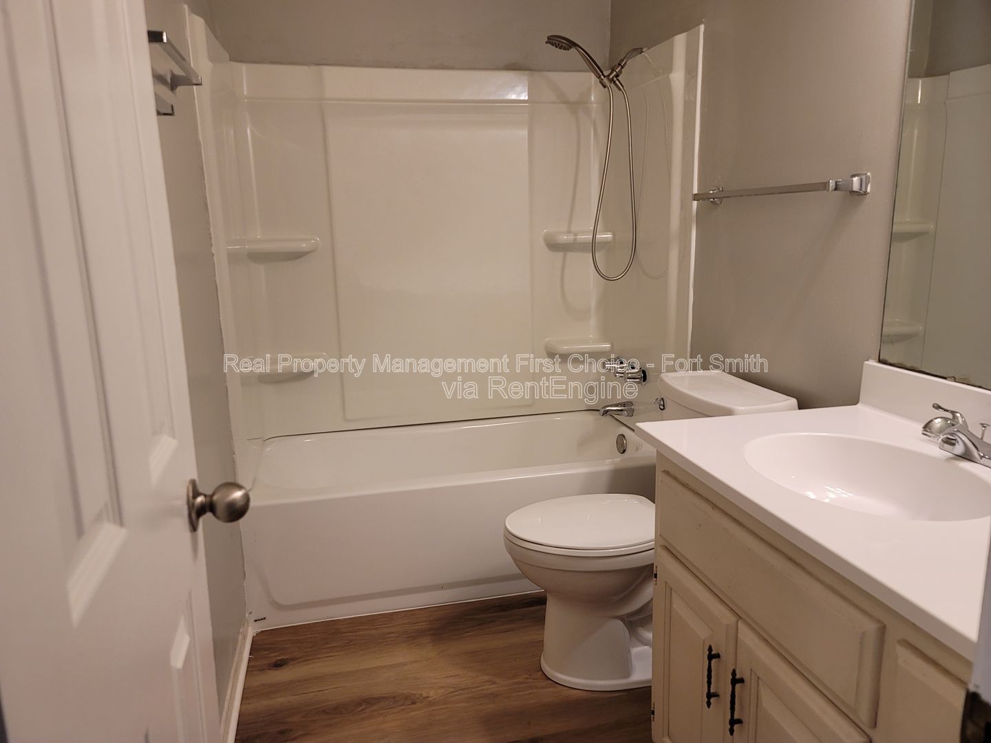 Gallery Image 12