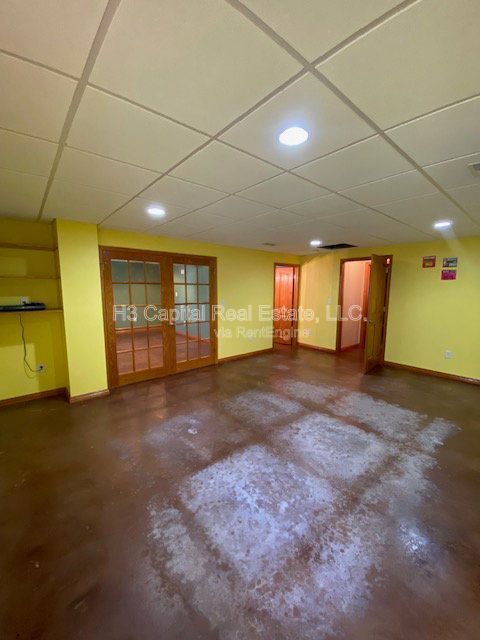 Gallery Image 36