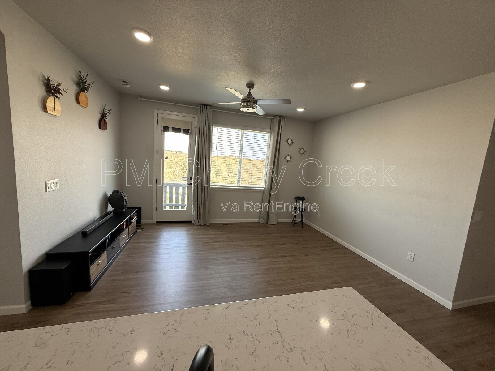 Gallery Image 19