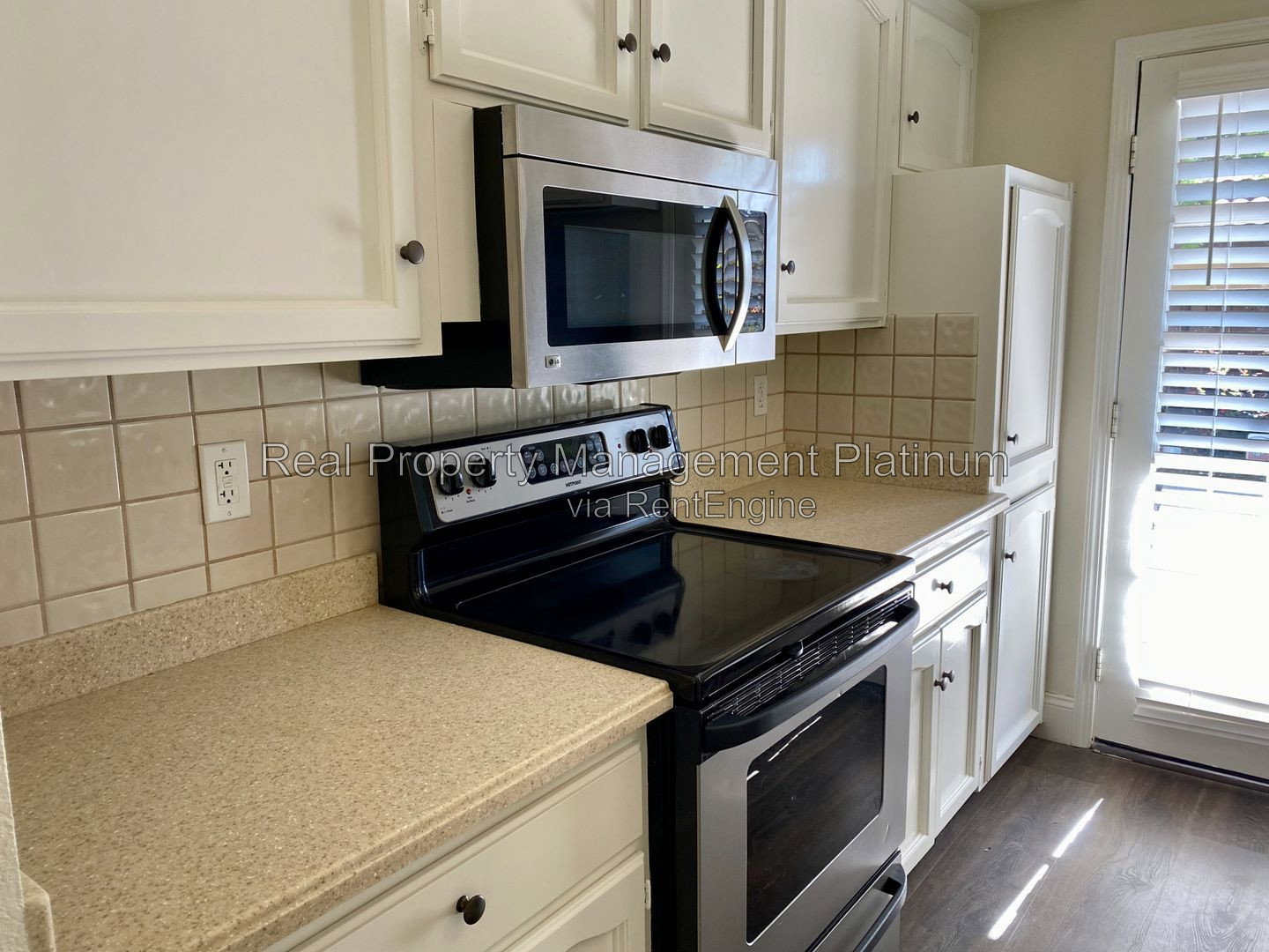 Gallery Image 11