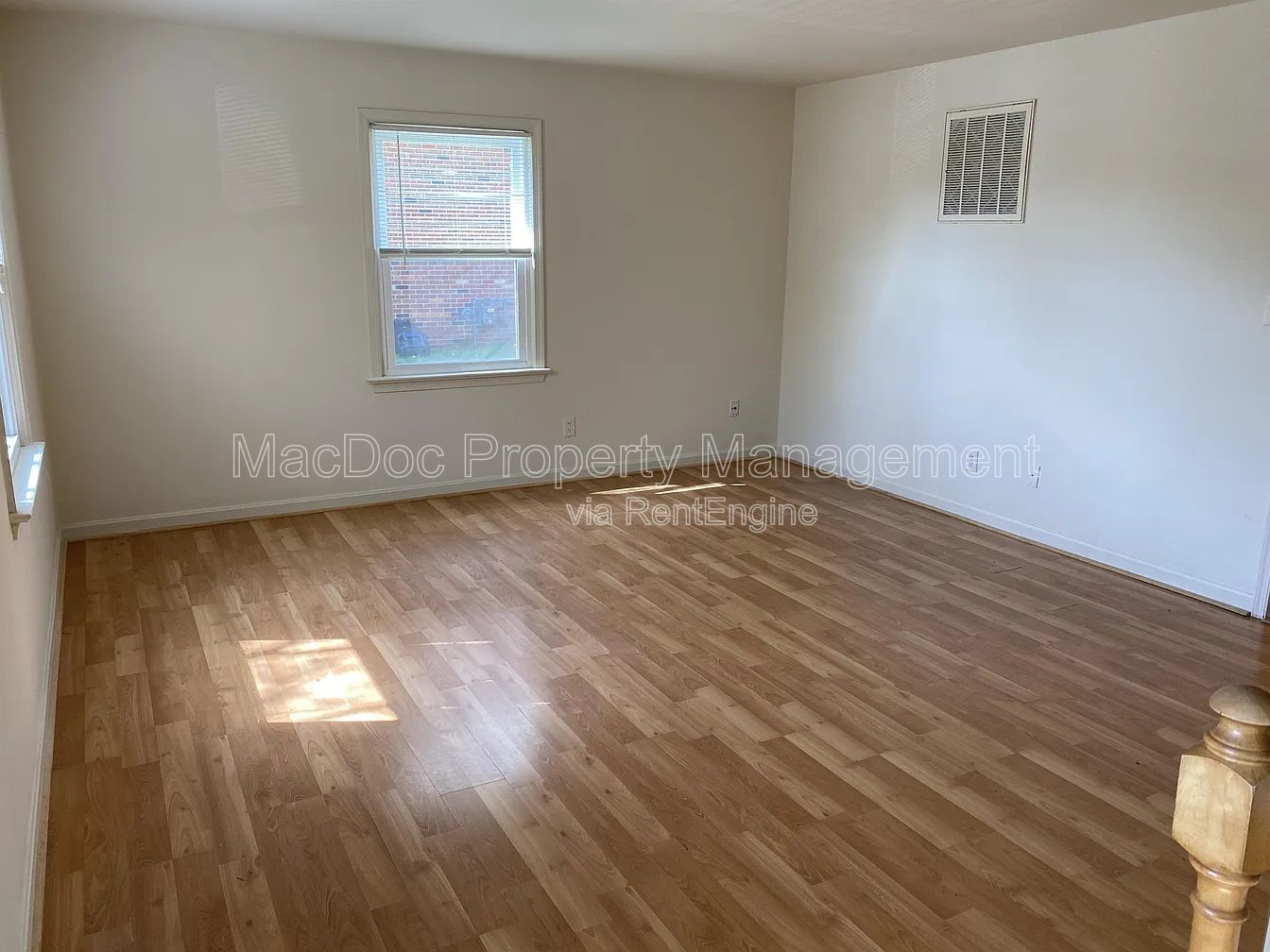 Gallery Image 22