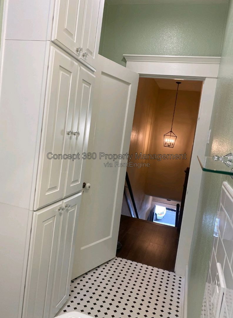 Gallery Image 29