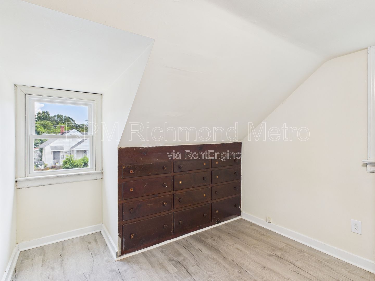 Gallery Image 17