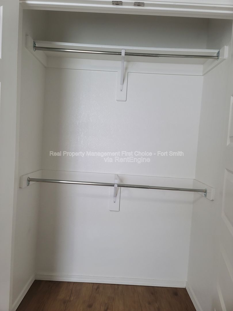 Gallery Image 17