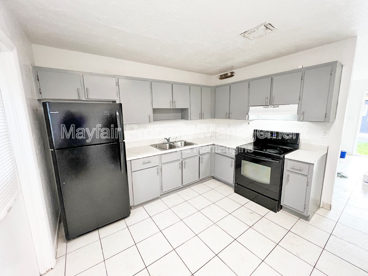 Gallery Image 0