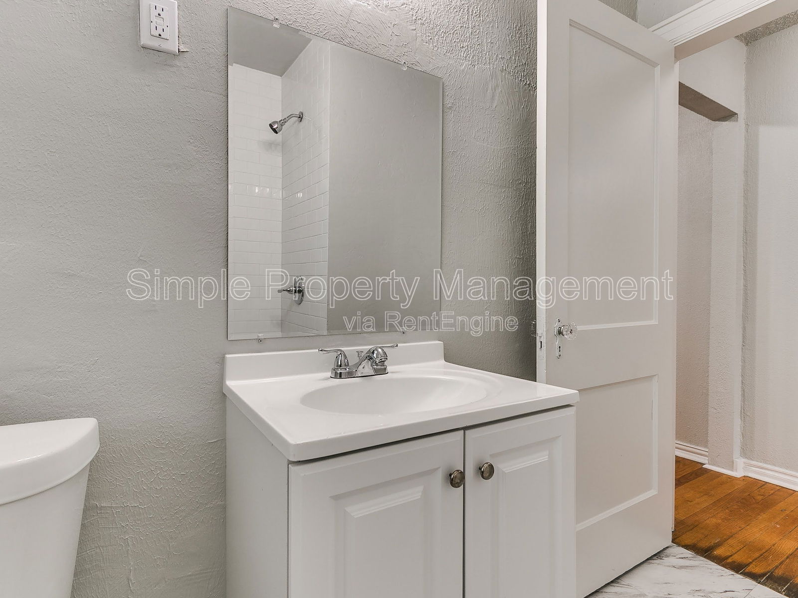 Gallery Image 17