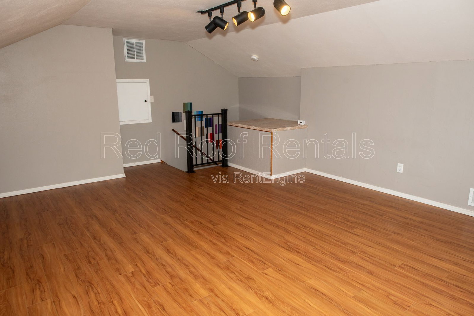 Gallery Image 21