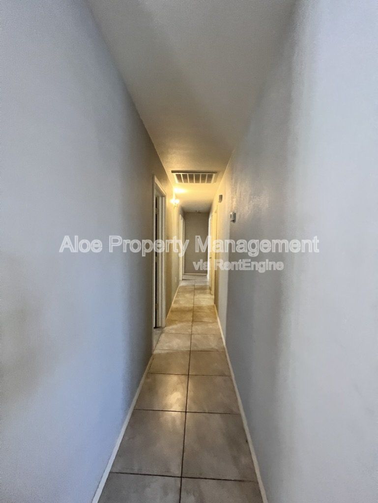 Gallery Image 23