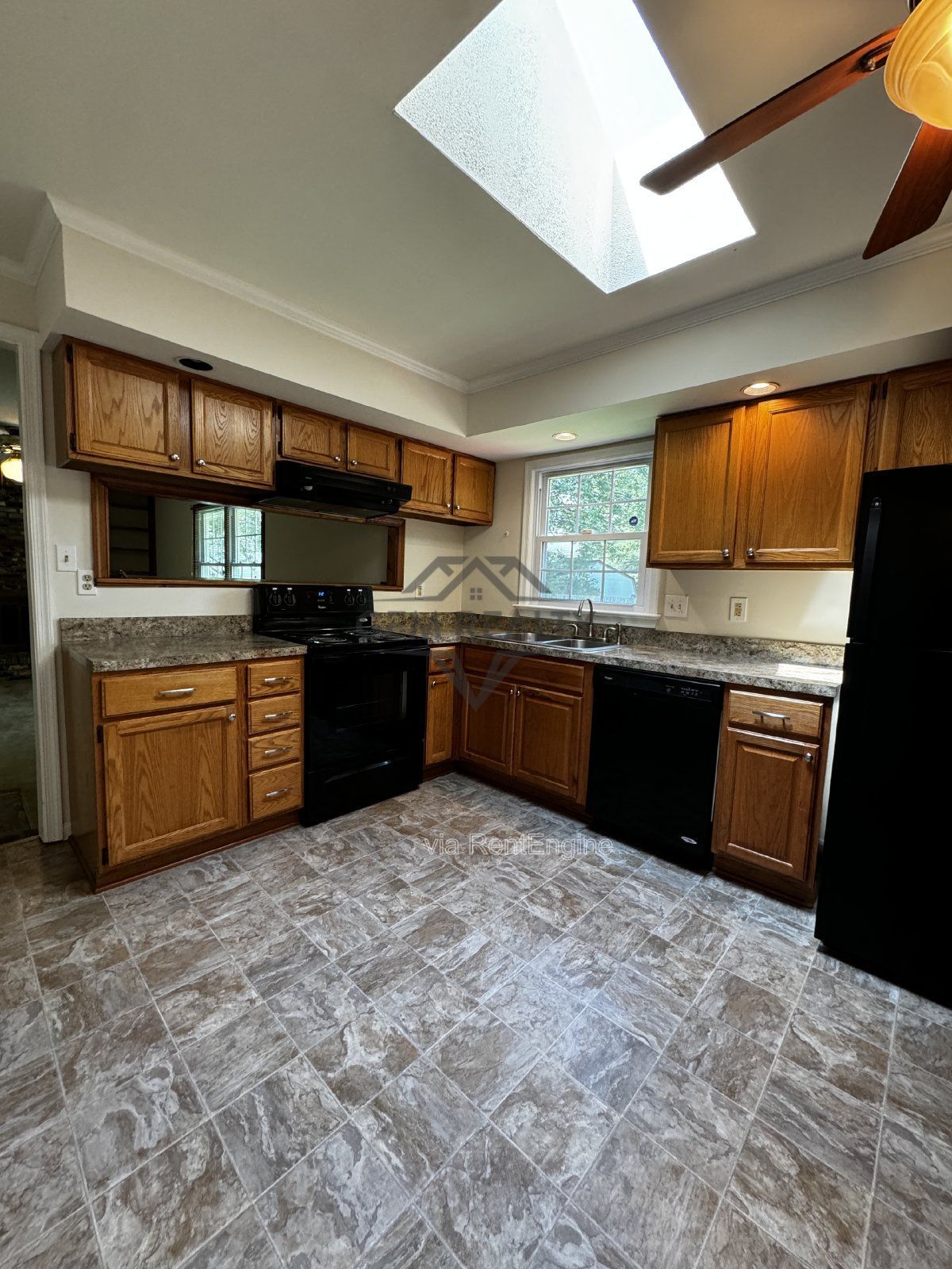 Gallery Image 12