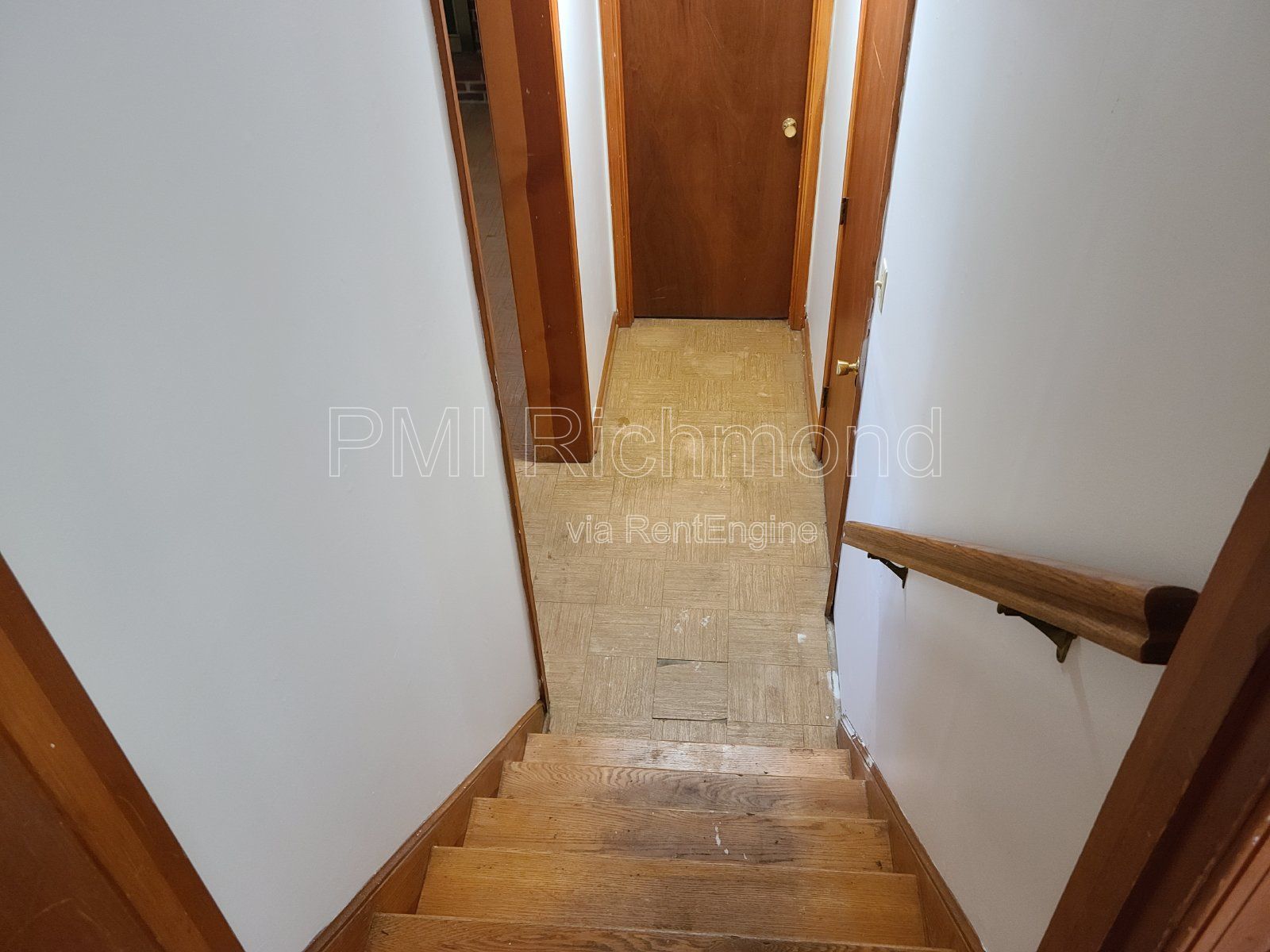 Gallery Image 17
