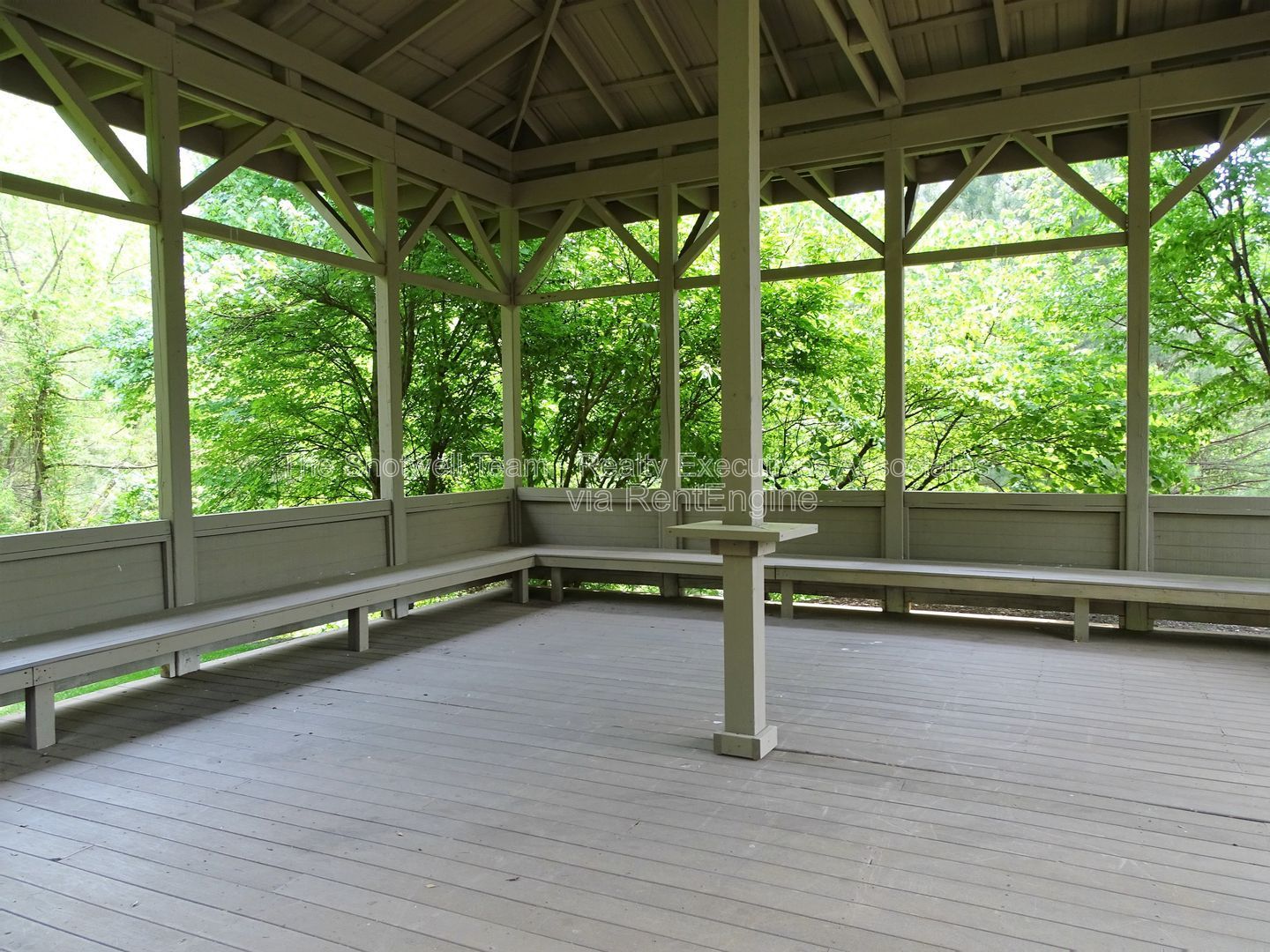 Gallery Image 18