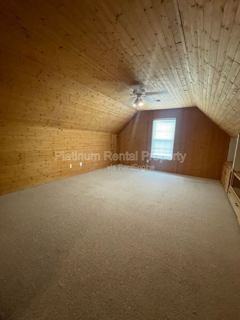 Gallery Image 64